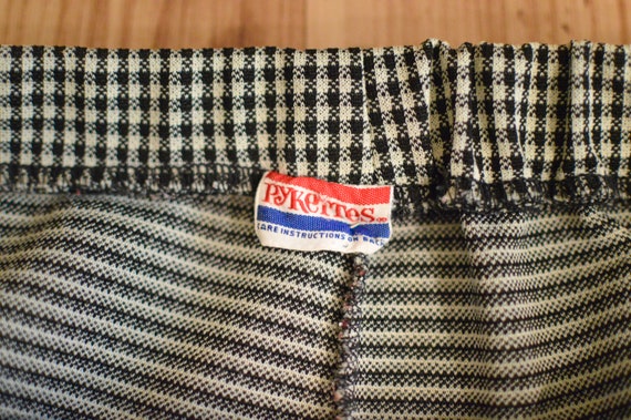 1970s Black & White High-Waisted Gingham Pants, S… - image 5