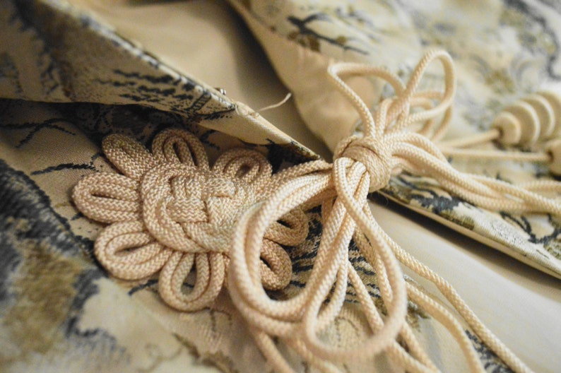 1950s postwar sweetheart gift from Asia 1940s Asian brocade cape with off white decorative tie
