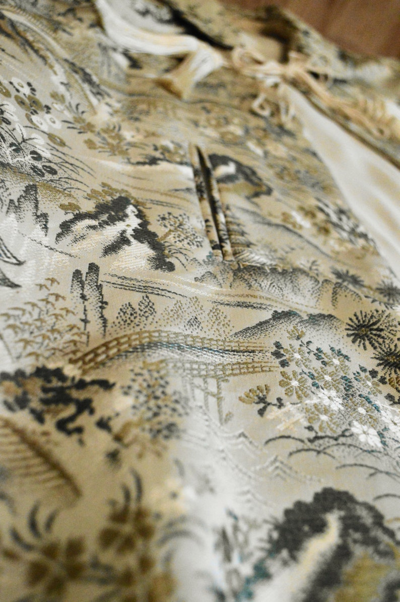 1950s postwar sweetheart gift from Asia 1940s Asian brocade cape with off white decorative tie