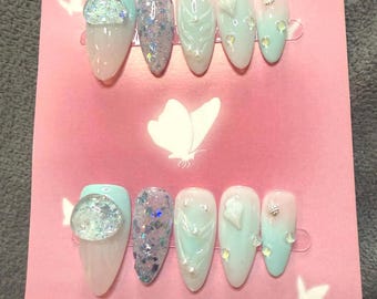 Jellyfish aqua nails