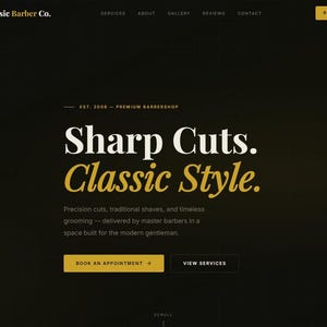 Op de afbeelding: Een donkergekleurde website-landingspagina voor The Classic Barber Co. met witte en gouden tekst die luidt: Sharp Cuts. Classic Style. Est. 2008 - Premium Barbershop. Bevat navigatielinks, een Book Now-knop en opties voor het maken van afspraken.
