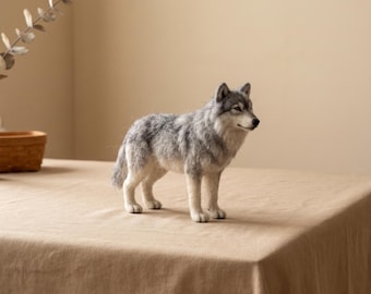 Wolf Needle Felting Kit for Beginners | Wool Supplies+Step Guide, DIY Craft, Stress Relief Hobby, Gift for Crafters, Birthday Present