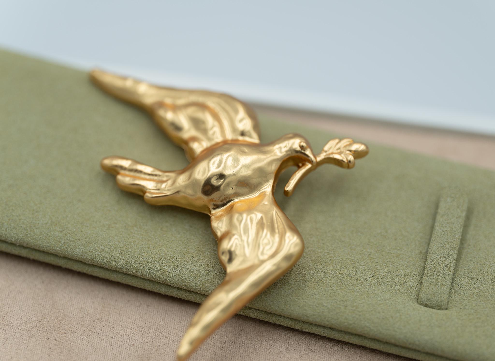 Schiaparelli Brooches - Etsy