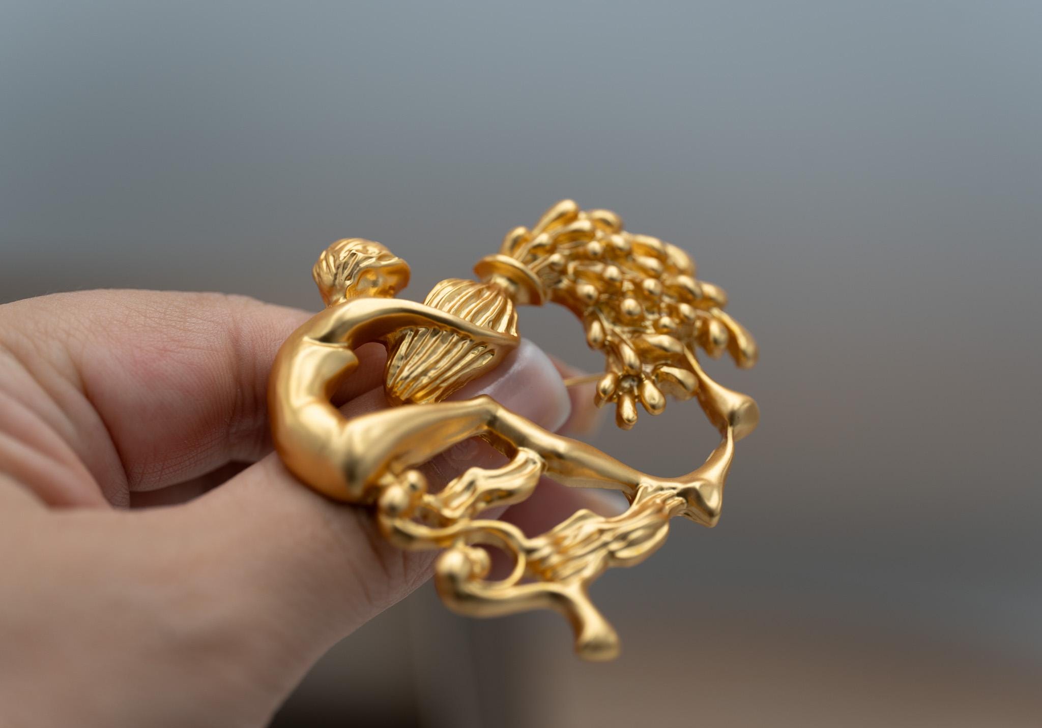 Schiaparelli Brooches - Etsy