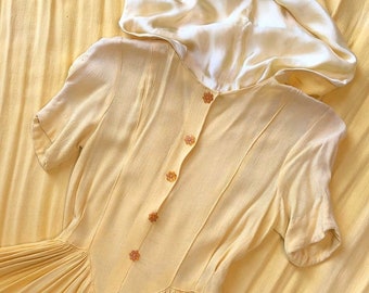 Items Similar To Vintage 1970 S Maxi Dress With Hooded Jacket 2