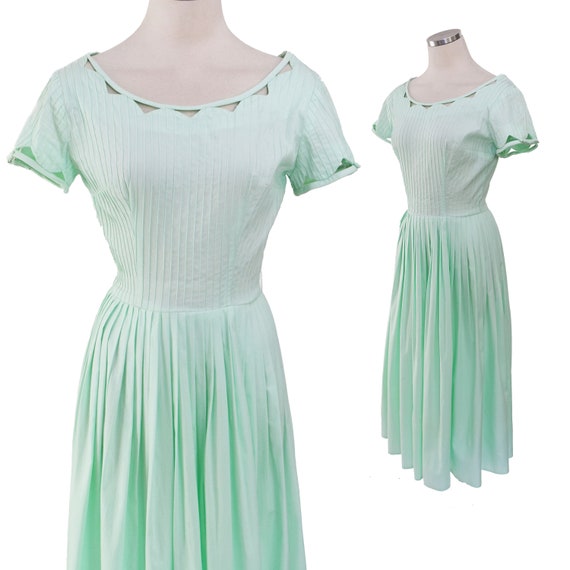 Vintage 1950s Dress Circle Skirt Cotton Sundress P