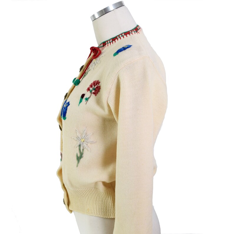 Vintage 1940s Trachten Sweater Floral Embroidered Cardigan Jumper 50s S M