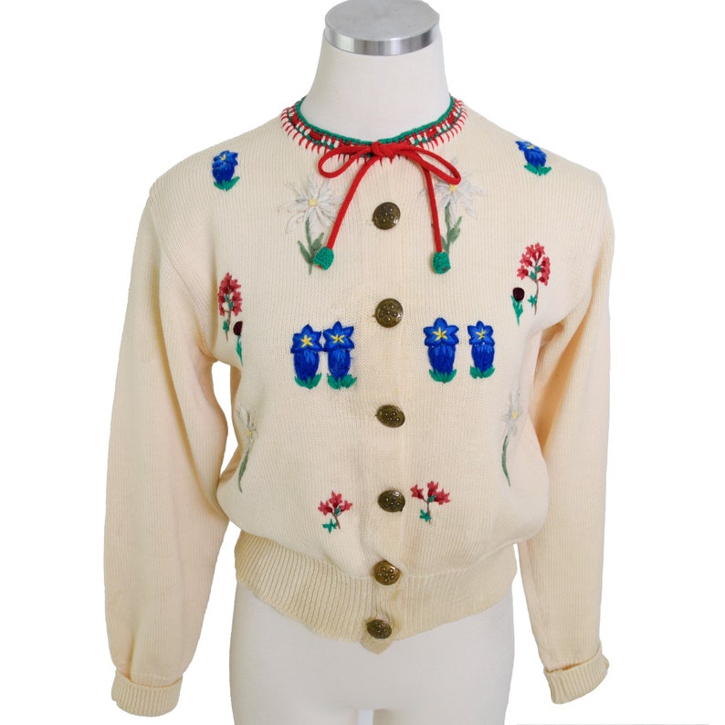 Vintage 1940s Trachten Sweater Floral Embroidered Cardigan Jumper 50s S M