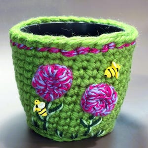 Vibrant Green & Pink Scrappy Pot | Cozy Crochet Planter Set with Floral Accents | Handmade Plant Sleeve with Insert | Bright Desk Decor