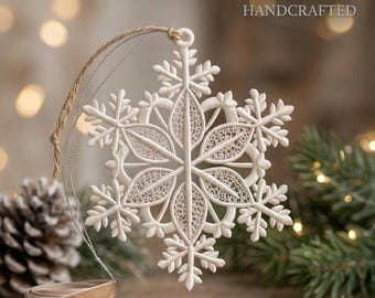 FSL スノーフレークオーナメント刺繍デザイン、自立型レースクリスマスオーナメント、冬のスノーフレークミシン刺繍ファイル、デジタルダウンロード