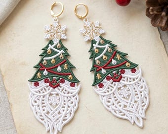 Christmas Tree Gnome FSL Earring Embroidery Design - Freestanding Lace Ornament, Sizes 2.8 & 3.8 - Machine Embroidery File
