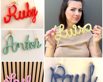 Personalisiertes Namensschild aus Garn & Draht Boho Kinderzimmer Deko | Handgemachtes Türschild Kinder u. Baby Individuelles Geschenk Wolle