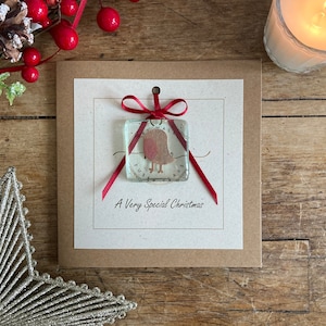 Handgemaakte kerstkaart: Robin Keepsake van gesmolten glas, kaart van gerecycled kraftpapier