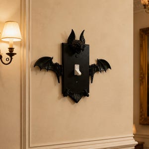 Gothic Bat Light Switch Cover 3D Printed Movable Wings Halloween Wall Decor
