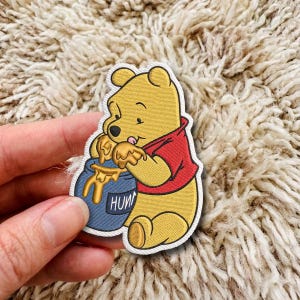 Pooh Bear Hunny Pot Embroidered patch, Disney Family Trip iron on patch, 90s Kid Park Girl sew on patch, Main Street Mom Applique