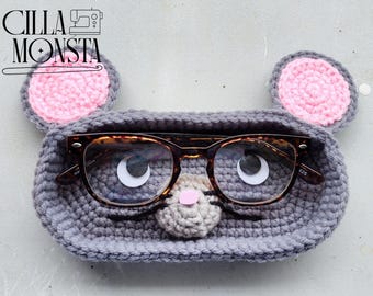 Mouse Eye Glasses Holder