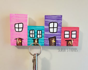 Jelly Bean Row 4 House Newfoundland Wooden Key Holder Rack