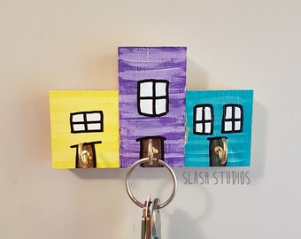 Jelly Bean Row 3 House Newfoundland Wooden Key Holder Rack