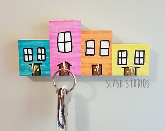 Jelly Bean Row 4 House Newfoundland Wooden Key Holder Rack
