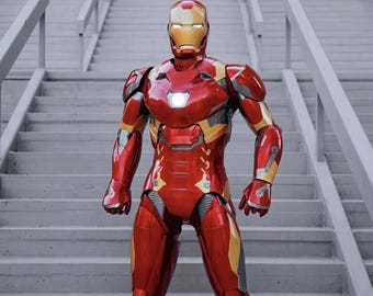 Armored Hero Cosplay Suit – Red Gold Full Body Costume, Movie Style Outfit