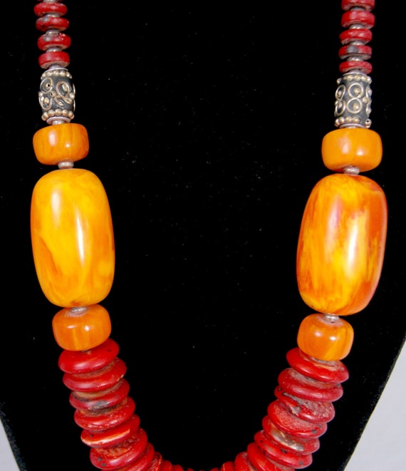 Beaded Butterscotch Bakelite Necklace Jewellery - image 2