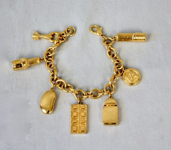 elizabeth arden red door spa garden city