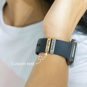 Gepersonaliseerd voor Apple Watch-bandbedel | Op maat gegraveerd metalen decor voor siliconen-nylon sportbandjes | Smartwatch-sieraden Cadeau voor haar hem