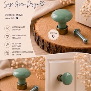 Op de afbeelding: Een set van zes saliegroene keramische knoppen met een gladde, ronde bovenkant en een metalen voet. Elke knop bevat een zilverkleurige montageschroef. De tekst op de afbeelding luidt EMI OUTLET, CERAMIC KNOP, Sage Green Design, SET VAN 6.