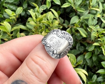 Vintage Sterling Spoon Ring Size 7.25 CW Initials