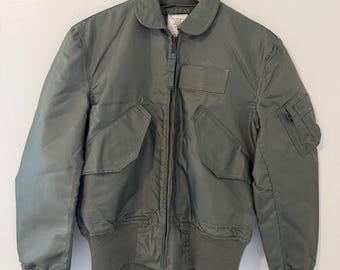 Vintage CWU-36/P Flight Jacket Alpha Industries USAF 1986 Military new old stock