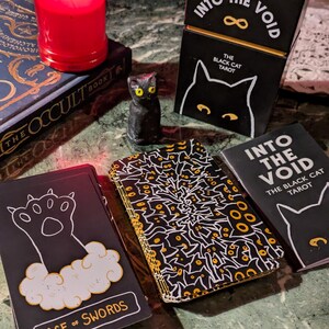 Black Cat Tarot | In de leegte | Kunstenaar gemaakt | Op Rider Waite geïnspireerd kaartspel met 78 kaarten | Cadeau occulte heks afbeelding 8