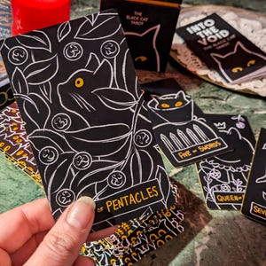 Black Cat Tarot | In de leegte | Kunstenaar gemaakt | Op Rider Waite geïnspireerd kaartspel met 78 kaarten | Cadeau occulte heks afbeelding 5