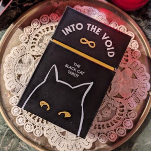 Black Cat Tarot | In de leegte | Kunstenaar gemaakt | Op Rider Waite geïnspireerd kaartspel met 78 kaarten | Cadeau occulte heks afbeelding 2