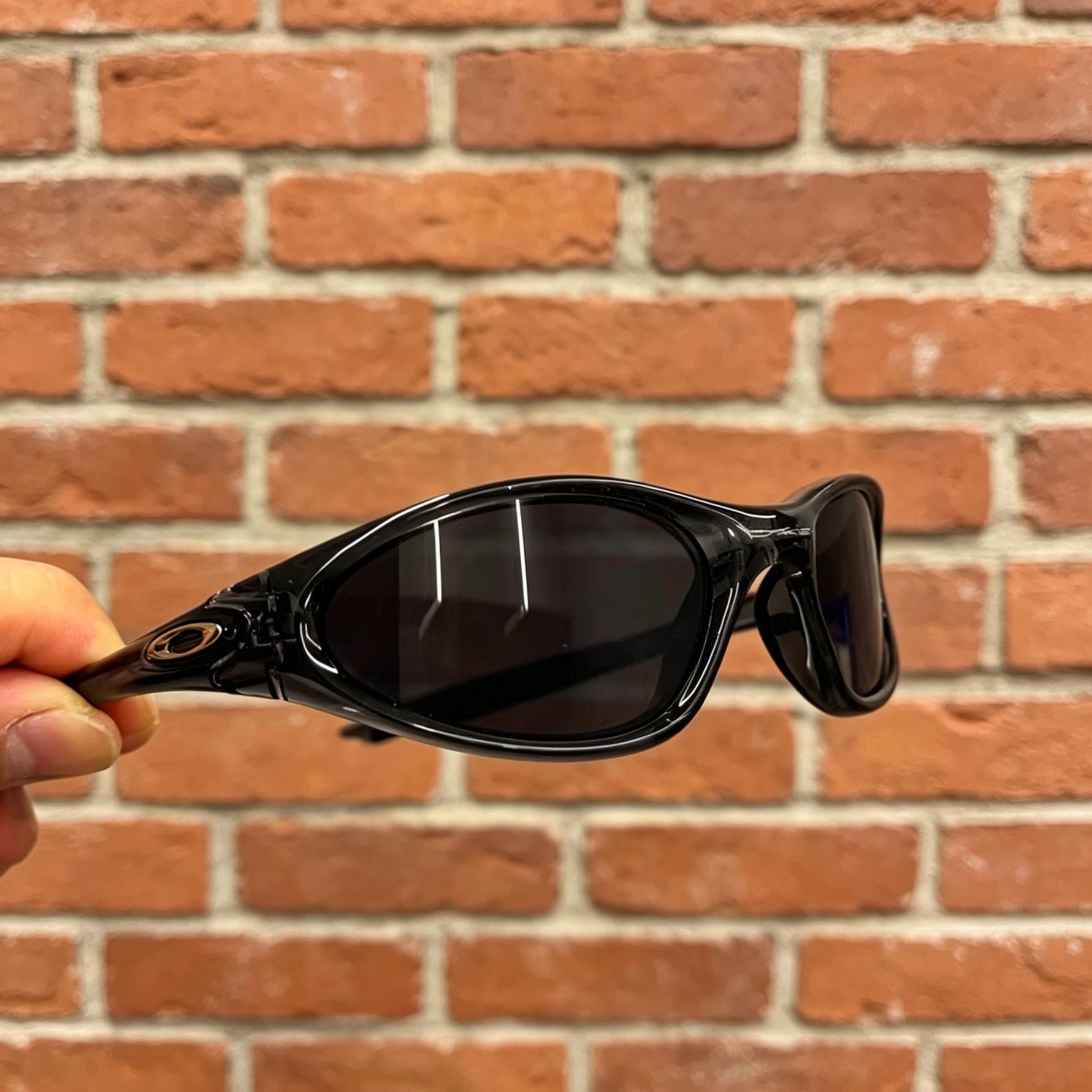 Vintage oakley minute sunglasses - Etsy 日本