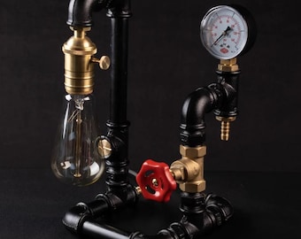 Gauge Eye Table Lamp, Handmade Manometer Lamp, Industrial Design Light Object, Steampunk Decor for Bar, Office, Living Room