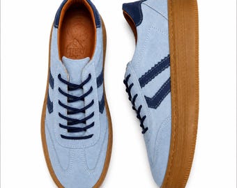 Handgefertigte Sneaker aus Naturveloursleder, Retro-Schnürschuhe