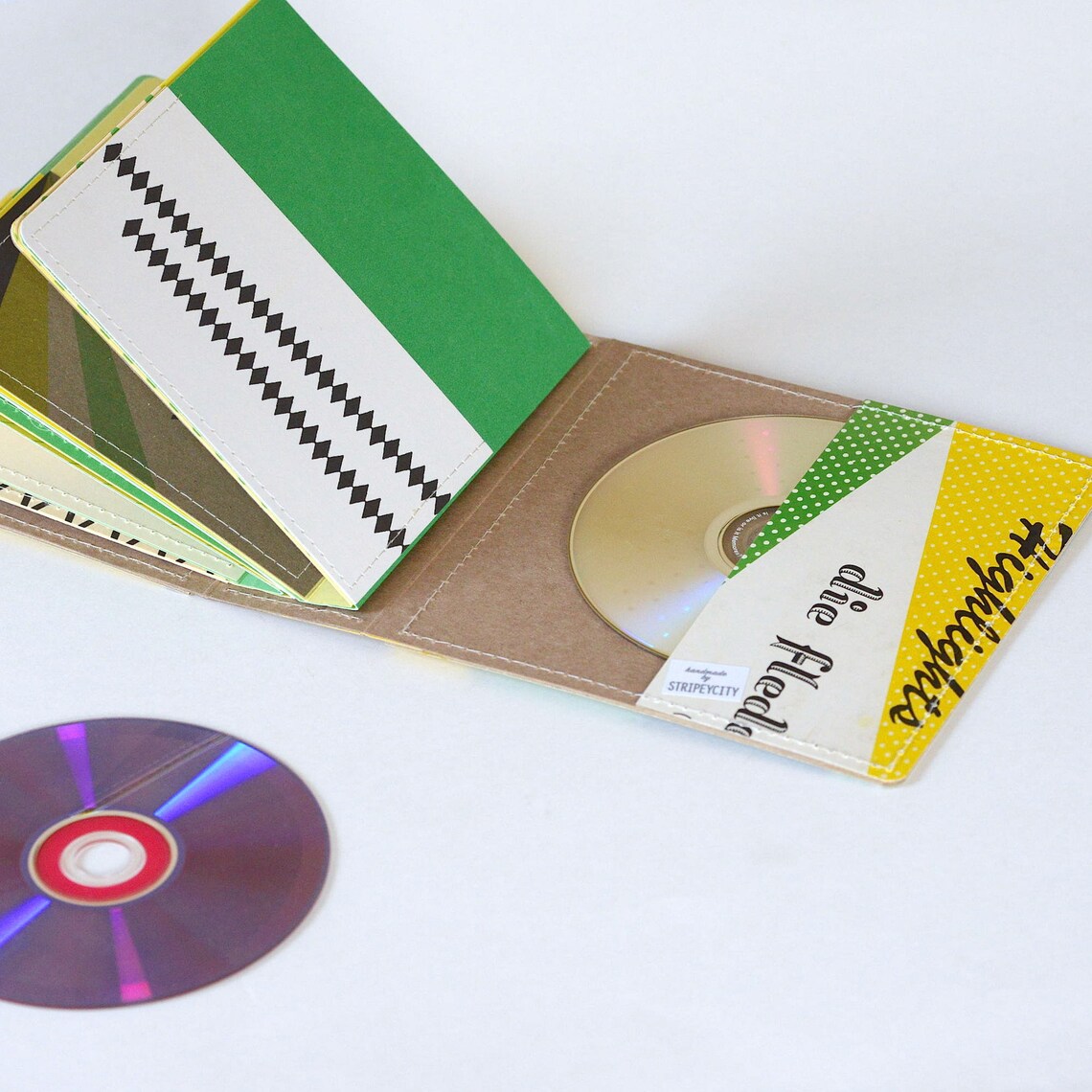 18 CD Wallet/ CD Holder Book Handmade From Upcycled Album Etsy