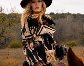 Dutton Ranch Beth Dutton Kelly Reilly Aztec Pattern wollen pilotenjas met kraag van schapenvacht
