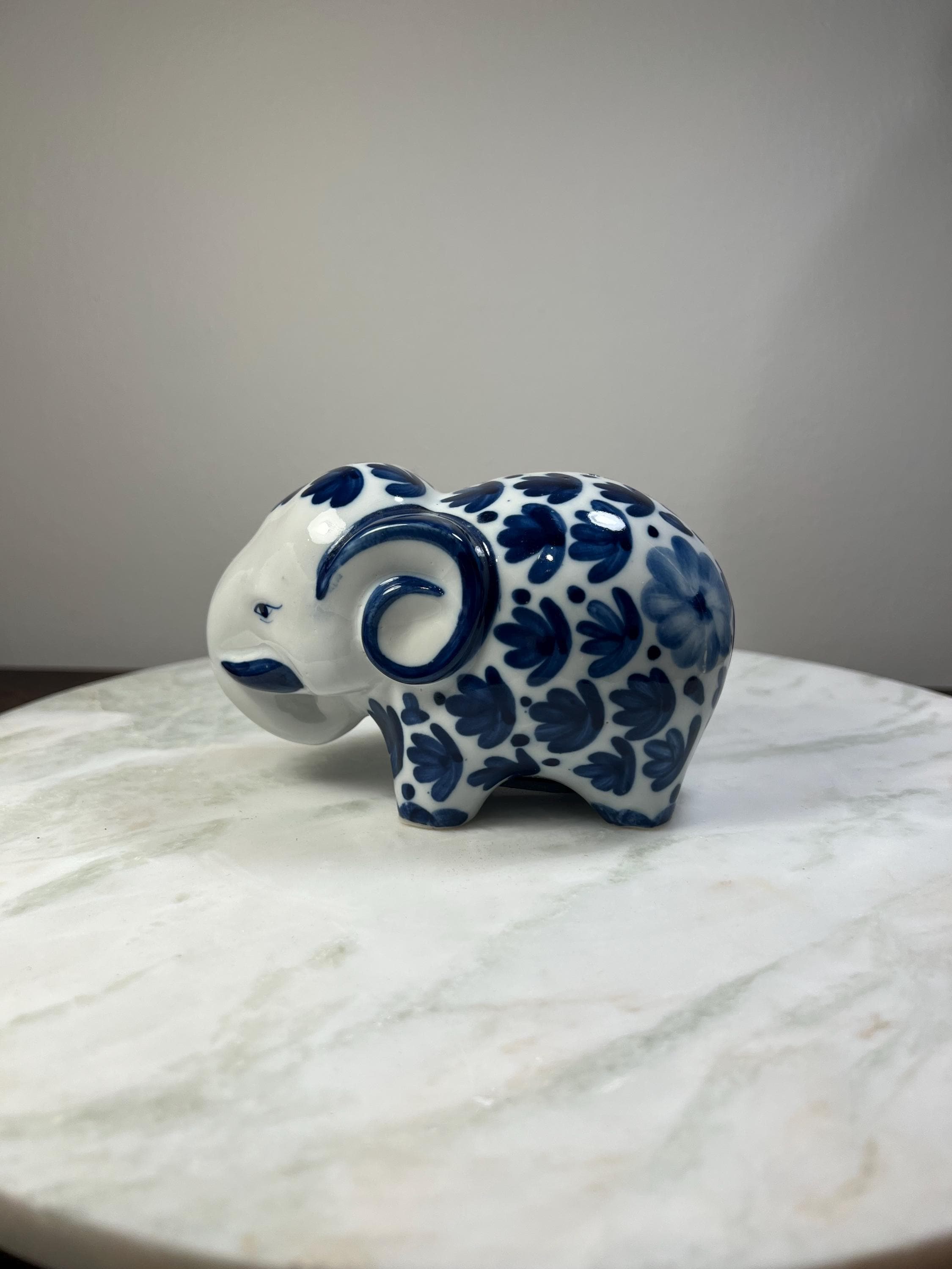 Delft Blue Elephant - Etsy