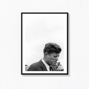 last president to smoke cigarettes Gets in Your Eyes  Hoover Heads Presidents Who Smoked Marijuana
