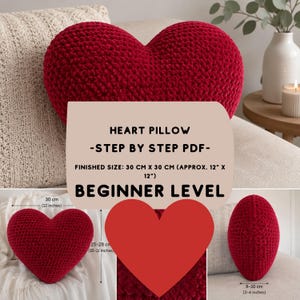 Peut inclure: Un coussin en forme de cœur crocheté rouge foncé avec une surface en fil texturé. L'image contient le texte : HEART PILLOW -STEP BY STEP PDF- FINISHED SIZE: 30 CM X 30 CM (APPROX. 12" X 12") BEGINNER LEVEL. Les dimensions indiquées sont 30 cm.