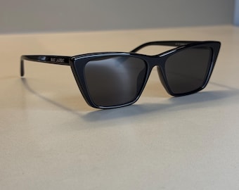 Saint Laurent SL 737 JEANNE 001 Black cat eye Sunglasses