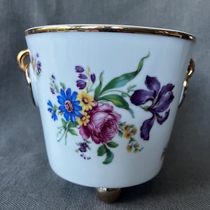 Vintage Swedish Porcelain Cachepot, Karlskrona Sweden 1049/95, Floral Planter on Gilt Ball Feet