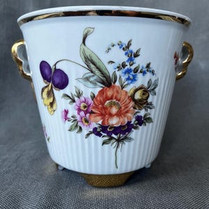 Cache-pot floral vintage Freiberg Porzellann avec anses dorées, jardinière sur pied, porcelaine allemande
