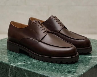 Chaussures derby en cuir marron pour hommes, chaussures habillées tablier avec semelle à crampons, mocassins oxford haut de gamme faits main, chaussures de mariage pour garçons d'honneur, cadeau pour lui