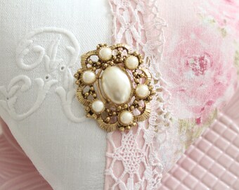 ST. VALENTINE'S Gift Inspiration Brooch, Faux Pearls, Vintage Costume Jewelry Brooch or Pin, Gifts for Her