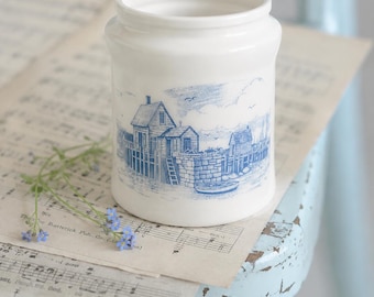 JAR, Słoik na mleko w stylu vintage: dekoracja w stylu niebieskiego wybrzeża