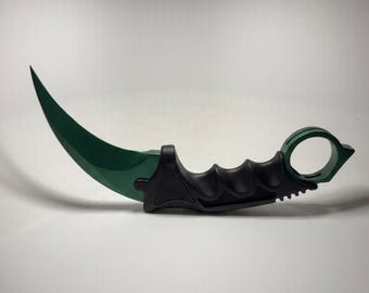 Karambit Knife (CS2 / CSGO Inspired)