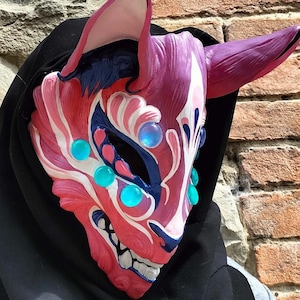 MADE TO ORDER Photochromic Kitsune Mask - Color Changing Resin Fox Mask