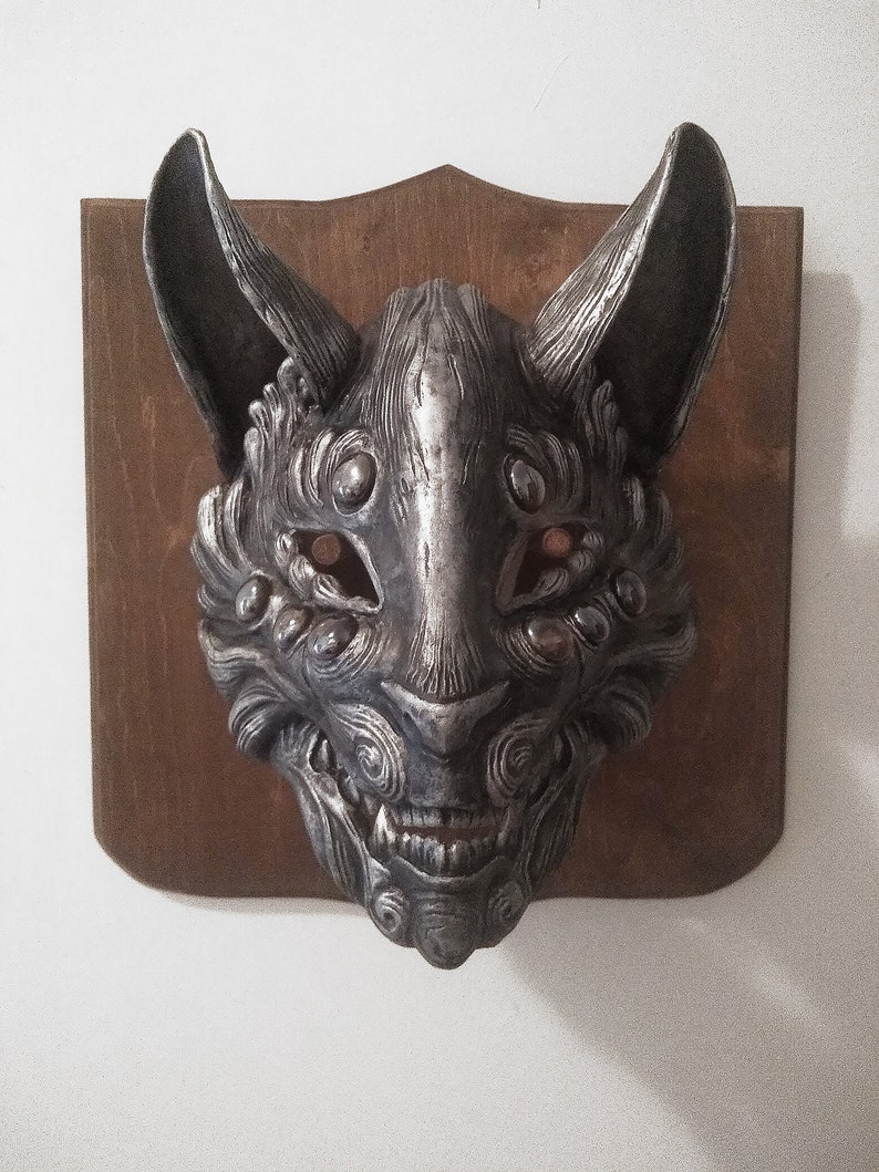 MADE TO ORDER Personalized wooden wall display for masks image 2